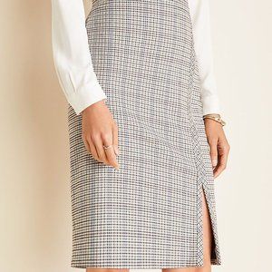 Ann Taylor Plaid Seamed Pencil Skirt Size 8P